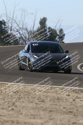 media/Nov-08-2025-Speed Ventures (Sat) [[1c7a6332f5]]/TC B/Session 2 (Turn 2)/